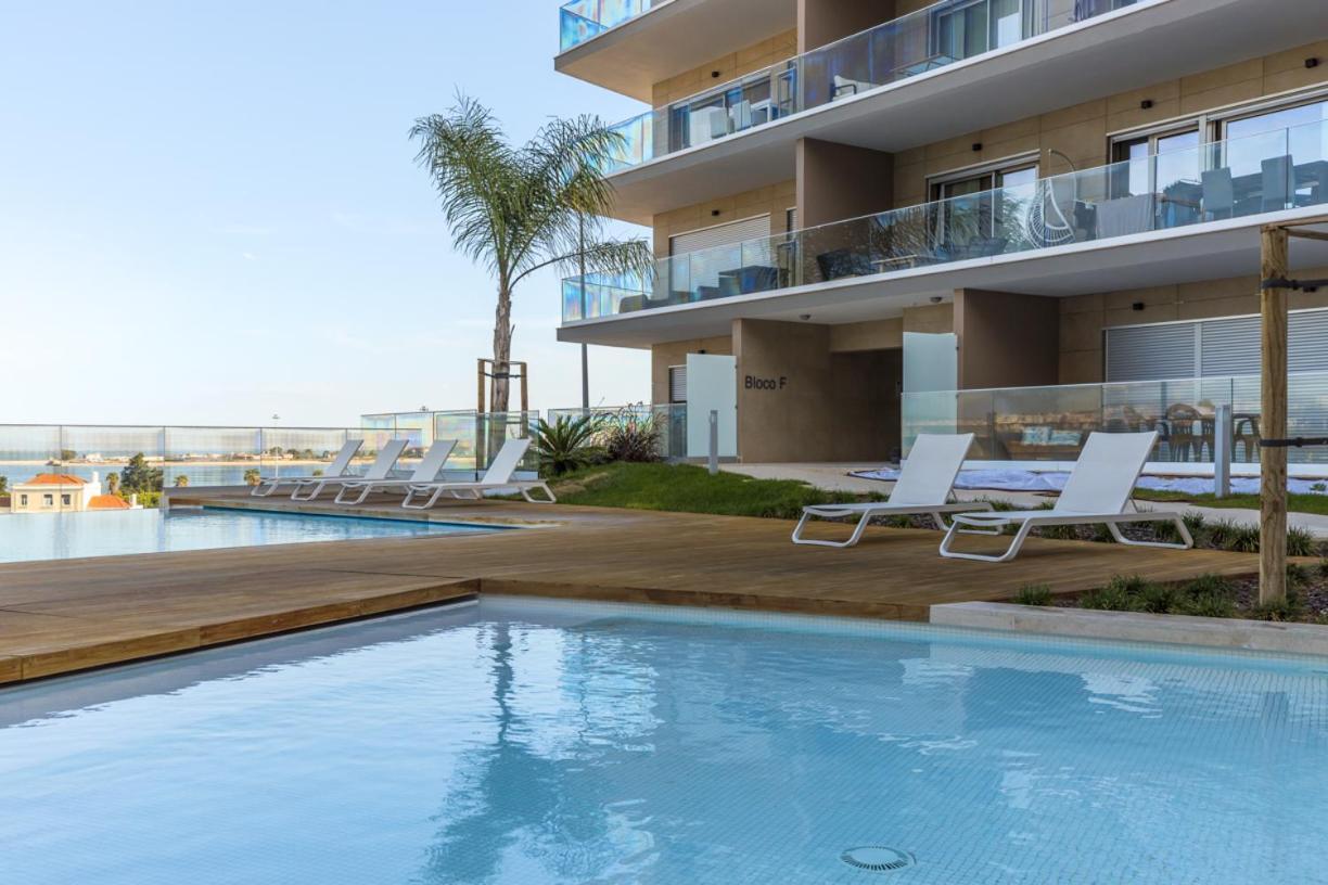 Villa Famille Seixal  Exteriér fotografie