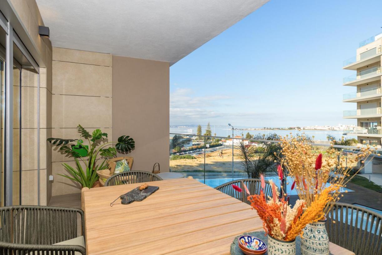 Villa Famille Seixal  Exteriér fotografie